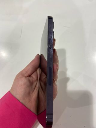 iPhone 14 Pro Max Morado