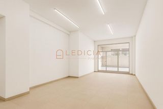 Local comercial en alquiler en Areal – Zona Centro en Vigo