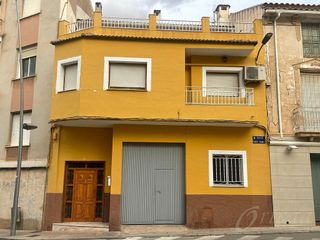 Casa adosada en venta en Cehegín