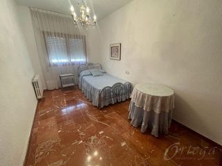 Casa adosada en venta en Cehegín