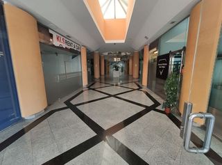 Oficina en venta en El Higueral - La Merced en Marbella