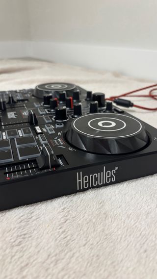 Mixer per DJ Hercules Impulse 200