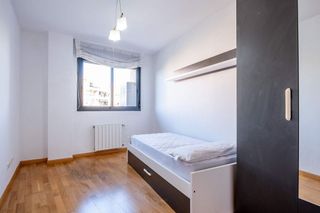 Piso en alquiler en La Jota en Zaragoza