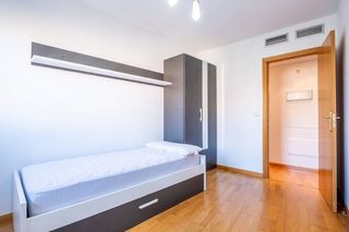 Piso en alquiler en La Jota en Zaragoza