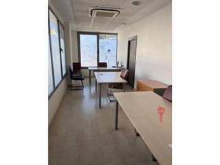 Oficina en alquiler en Huerta Rosales - Valdepasillas en Badajoz