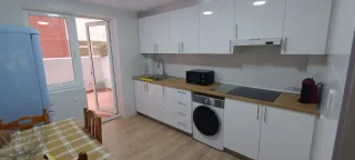 Se alquila  4 Habitaciones 