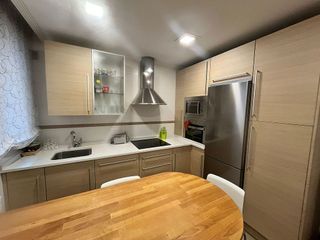 Piso en alquiler en Hospital - G3 - G2 en Burgos