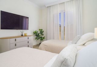 Piso en alquiler en Los Naranjos - Las Brisas en Marbella
