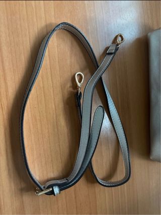 Bolso de mano plata con madera