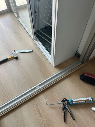 Tarima flotante y parquet laminado,vinilos y puert