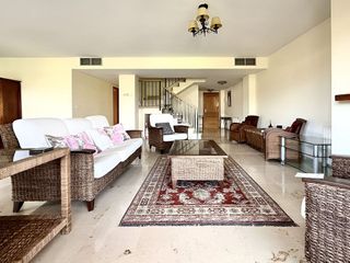 Dúplex en venta en San Pedro de Alcántara pueblo en Marbella