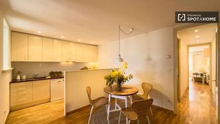 Piso en alquiler en El Camp de l'Arpa del Clot en Barcelona