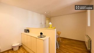 Piso en alquiler en El Camp de l'Arpa del Clot en Barcelona