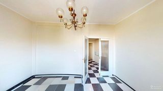 Piso en venta en Los Remedios en Sevilla