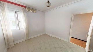 Piso en venta en Los Remedios en Sevilla
