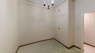 Piso en venta en Los Remedios en Sevilla