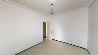 Piso en venta en Los Remedios en Sevilla