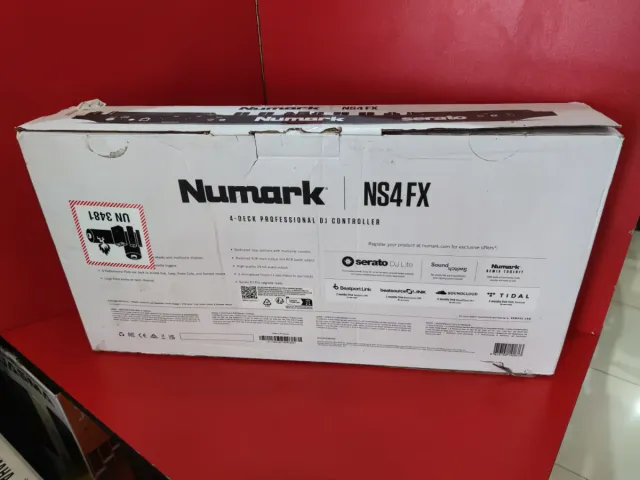 BLACK FRIDAY!!!  Numark NS4FX - Sin uso