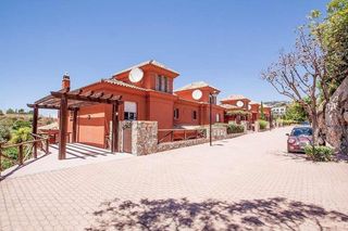 Casa adosada en alquiler en Los Monteros - Bahía de Marbella en Marbella