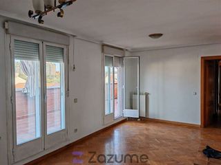 Ático en alquiler en Casco Histórico de Vallecas en Madrid