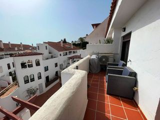 Piso en venta en Nueva Andalucía centro en Marbella