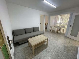 Piso en alquiler en Les Roquetes en Barcelona