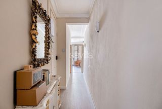 Piso en venta en El Raval en Barcelona