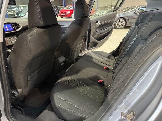 Peugeot 308 1.6 hdi 