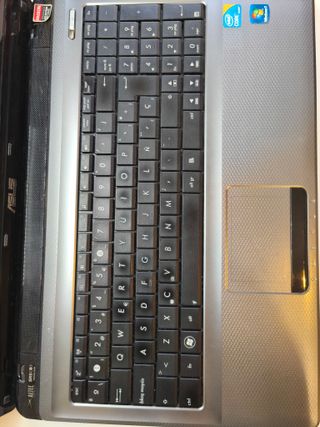 Portátil ASUS A52J i3 M380 2.53GHz