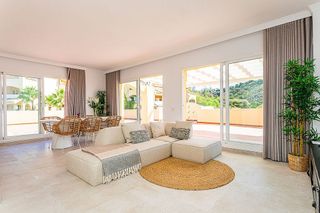 Dúplex en venta en Elviria en Marbella