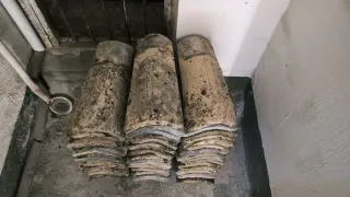 Tejas antiguas de barro