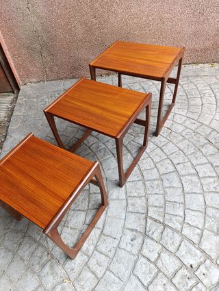 3 tavoli nordici in teak Nido G-Plan