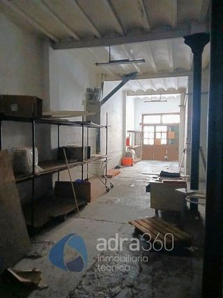 Local comercial en venta en Universidad - Los Lirios en Logroño