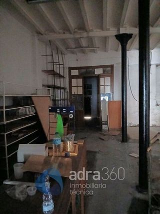 Local comercial en venta en Universidad - Los Lirios en Logroño