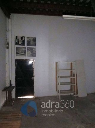 Local comercial en venta en Universidad - Los Lirios en Logroño