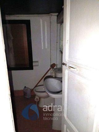 Local comercial en venta en Universidad - Los Lirios en Logroño
