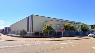 Nave industrial en venta en Venta de Baños
