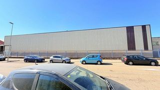 Nave industrial en venta en Venta de Baños