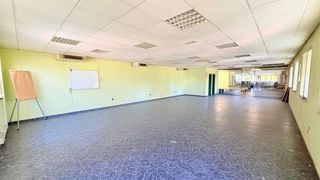 Nave industrial en venta en Venta de Baños