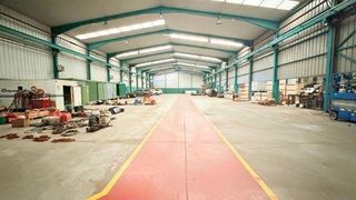 Nave industrial en venta en Venta de Baños