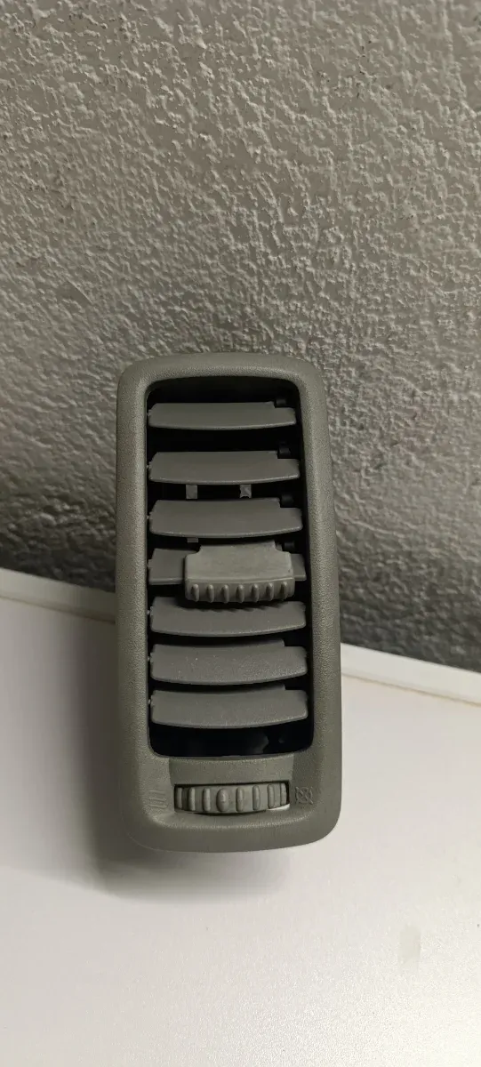 Rejilla Aire Gris Vivaro/Trafic/Primastar