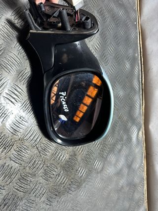 Retrovisor Derecho Citroen Picasso 2002
