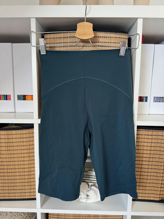 Mallas ciclistas Oysho verdes