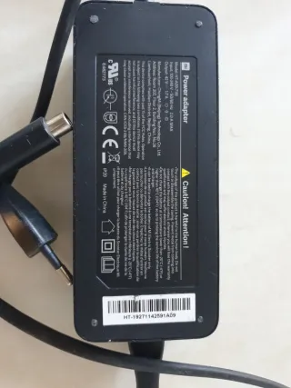 Cargador Xiaomi Patinete Eléctrico