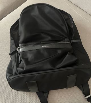 Mochila Michael Kors Negra