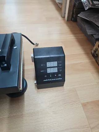 Máquina de Prensado en Caliente 12x15