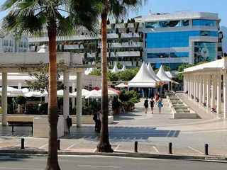 Local comercial en alquiler en Puerto Banús en Marbella