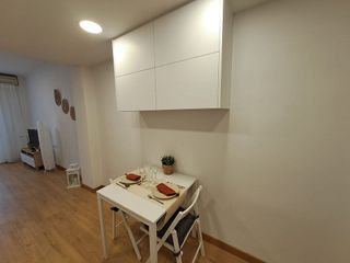Piso en venta en La Bordeta en Barcelona