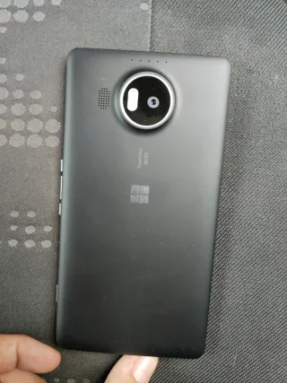 Microsoft Lumia 950 XL Nero - Come Nuovo 
