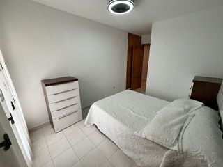 Piso en venta en El Perellonet en Valencia